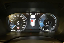 Musta Volvo XC60 2021 kuva 21.