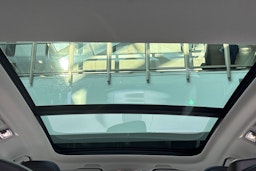 harmaa Volvo XC60 2021 kuva 14.