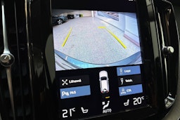 harmaa Volvo XC60 2021 kuva 29.