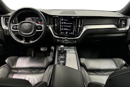 harmaa Volvo XC60 2021 kuva 10.