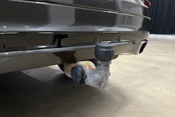 harmaa Volvo XC60 2021 kuva 36.