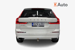 valkoinen Volvo XC60 2021 kuva 4.