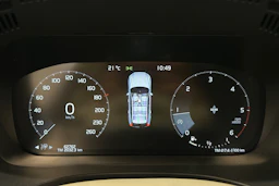 harmaa Volvo XC60 2021 kuva 15.