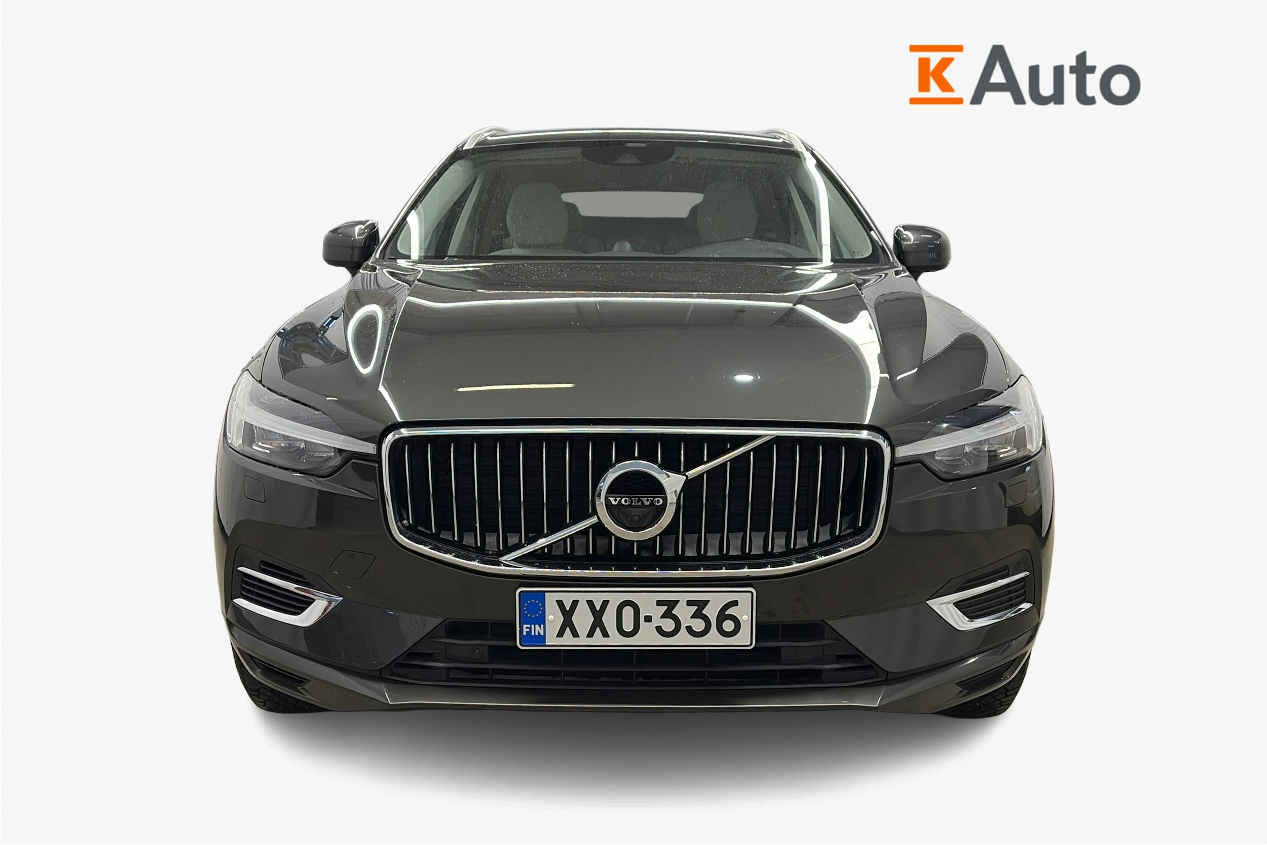 harmaa Volvo XC60 2021 kuva 5.