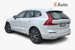 valkoinen Volvo XC60 2022 kuva 2.