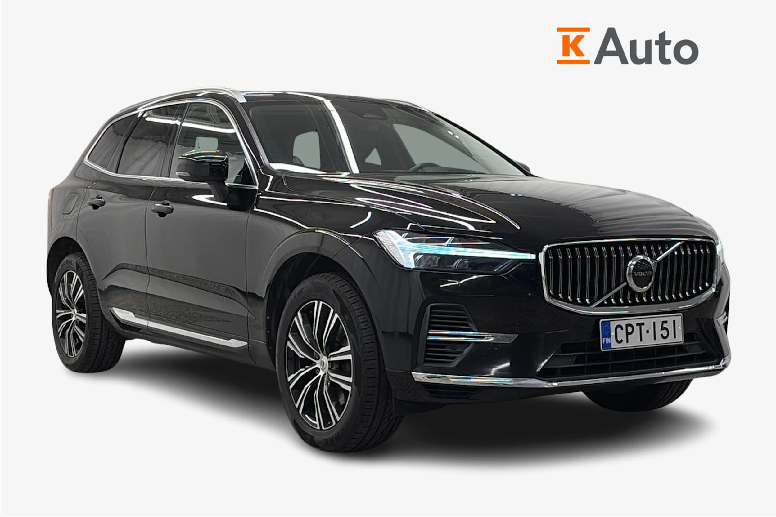 musta Volvo XC60 2022 kuva 1.
