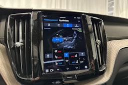sininen Volvo XC60 2022 kuva 29.