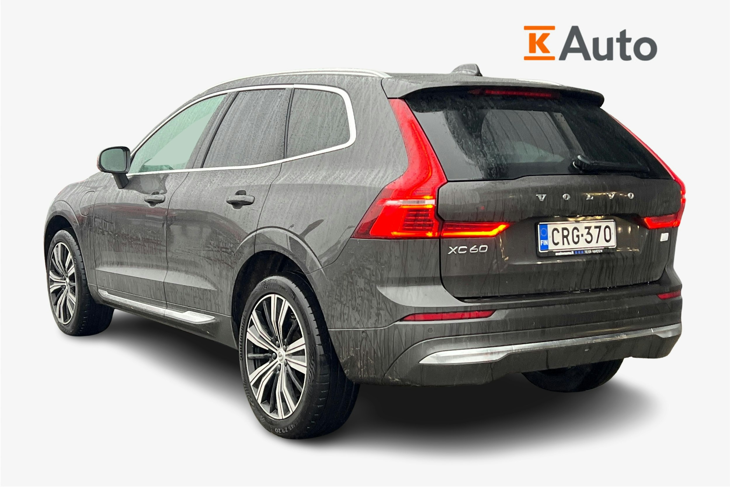Harmaa Volvo XC60 2022 kuva 2.