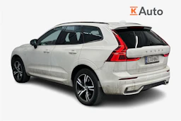 valkoinen Volvo XC60 2022 kuva 2.