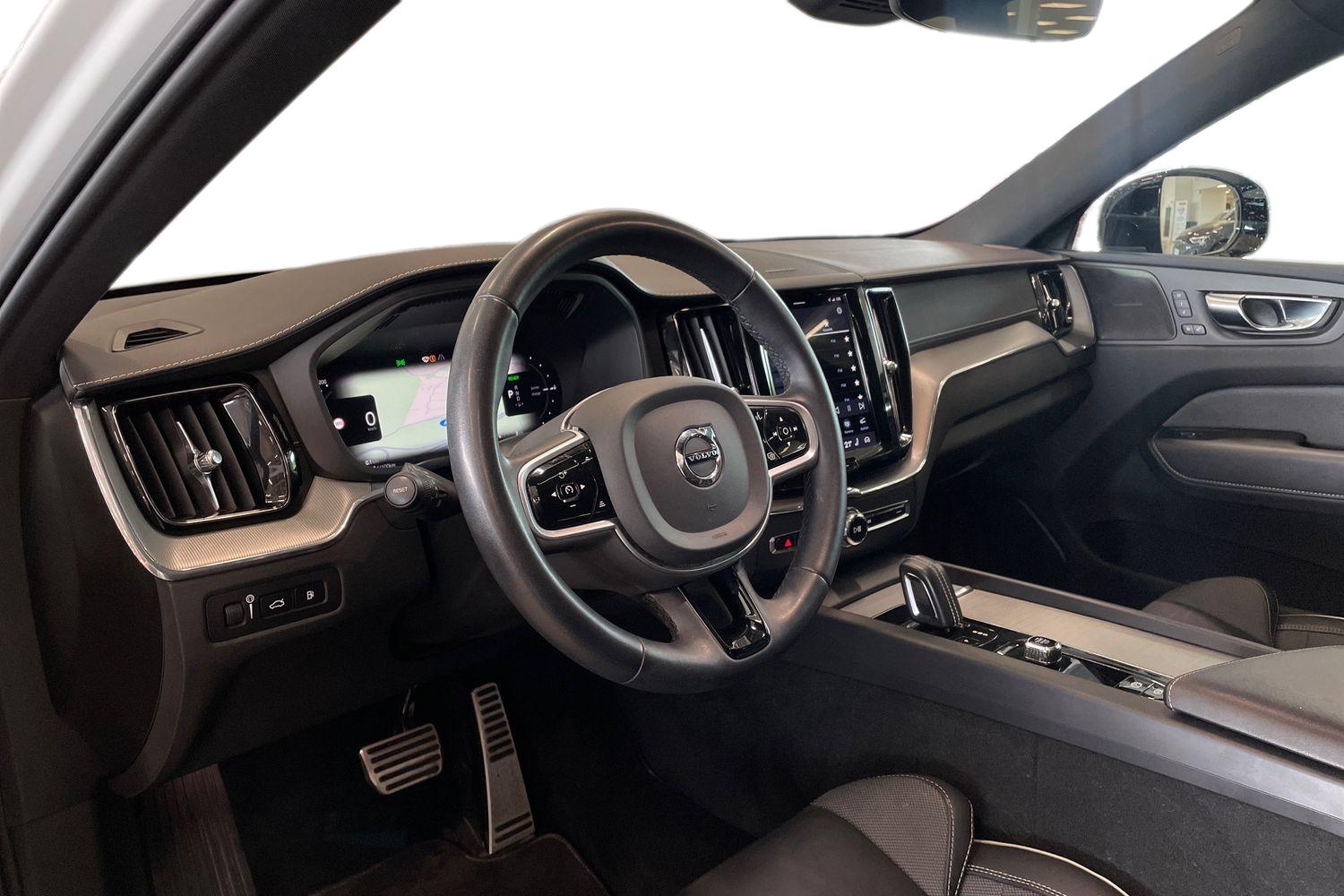 Volvo XC60 2022, kuva 6/36