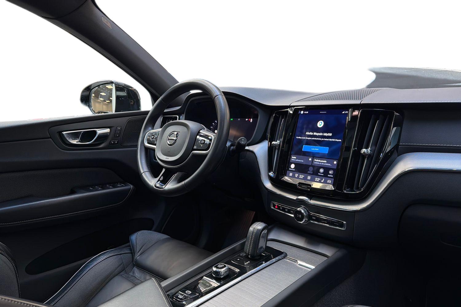 Volvo XC60 2022, kuva 7/30