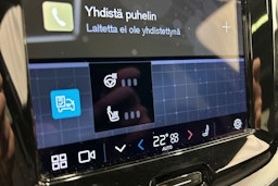 musta Volvo XC60 2022 kuva 25.