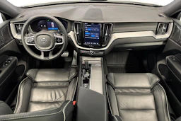 met. valkoinen Volvo XC60 2022 kuva 7.