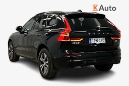 musta Volvo XC60 2022 kuva 2.