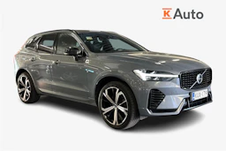 harmaa Volvo XC60 2022 kuva 1.