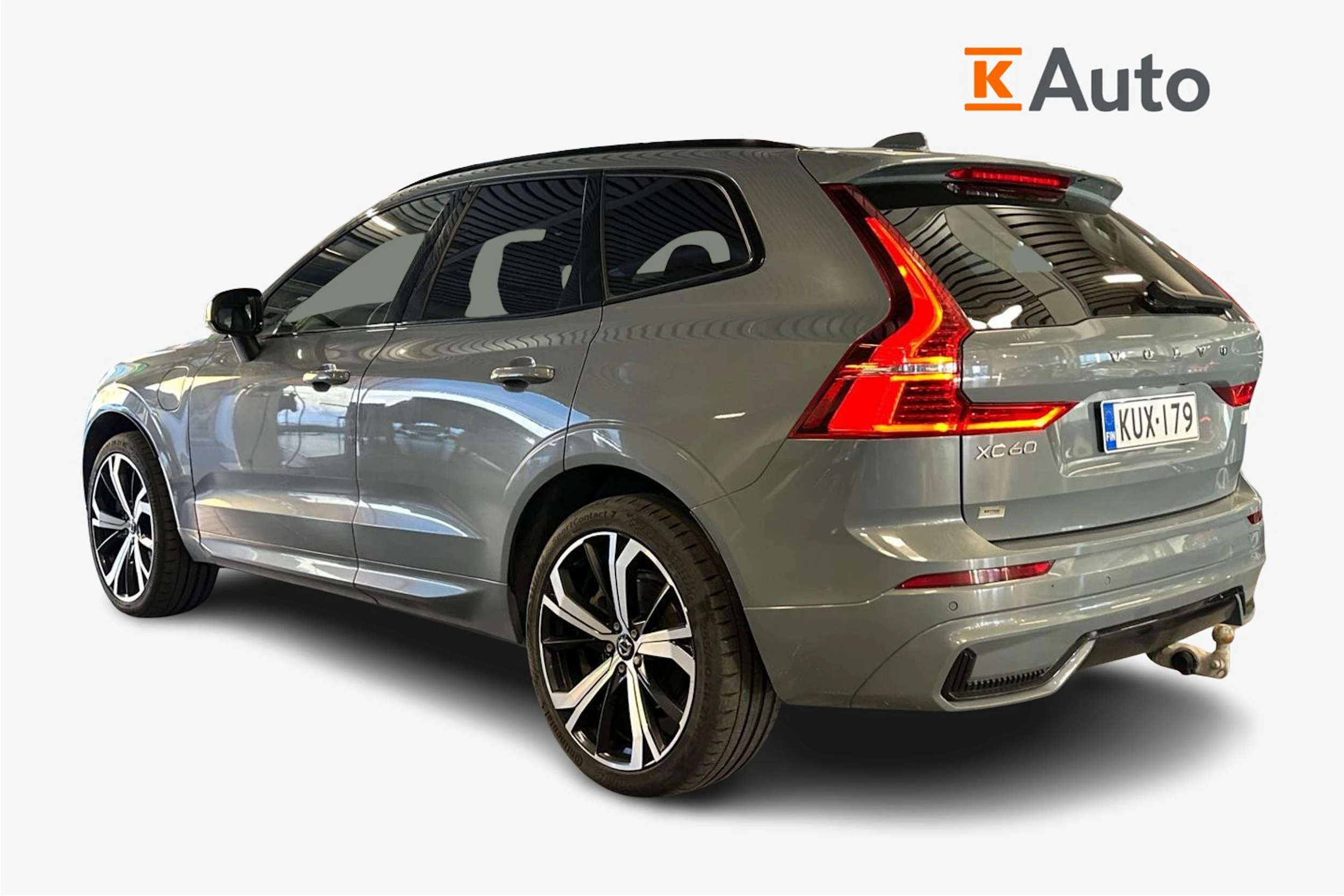 harmaa Volvo XC60 2022 kuva 2.