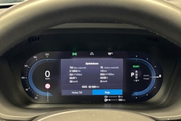 harmaa Volvo XC60 2022 kuva 15.