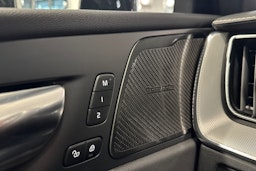 harmaa Volvo XC60 2022 kuva 20.