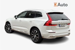 valkoinen Volvo XC60 2022 kuva 2.