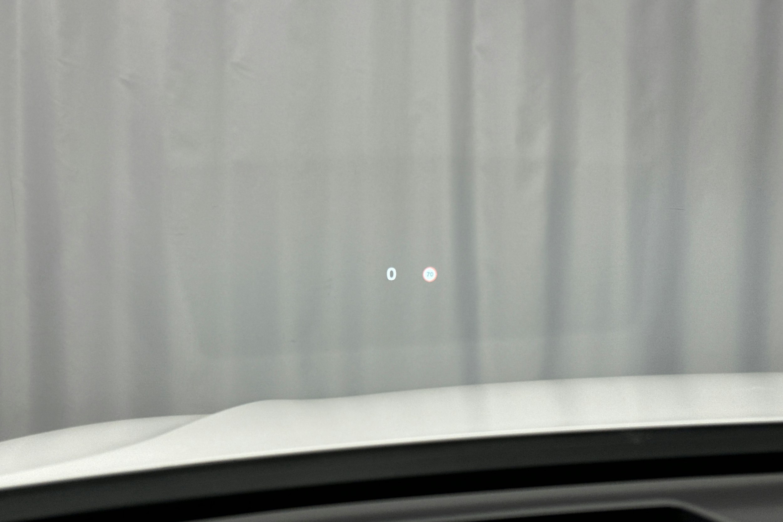 valkoinen Volvo XC60 2022 kuva 26.