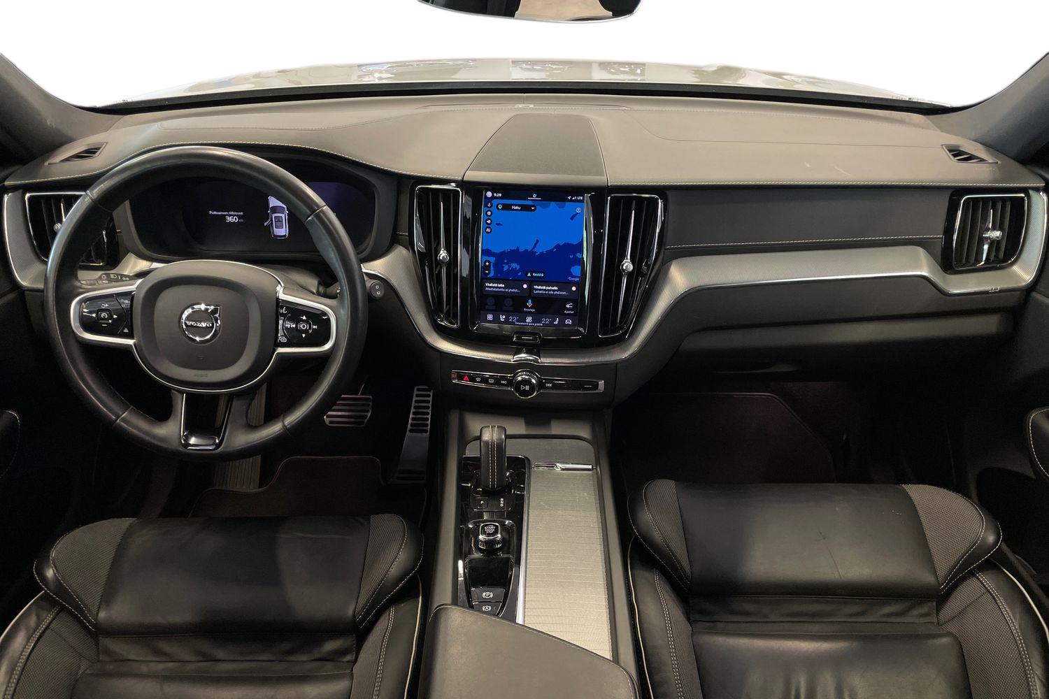 Volvo XC60 2022, kuva 7/27