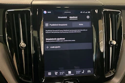 harmaa Volvo XC60 2022 kuva 26.
