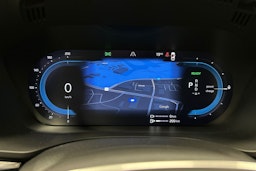 musta Volvo XC60 2022 kuva 24.