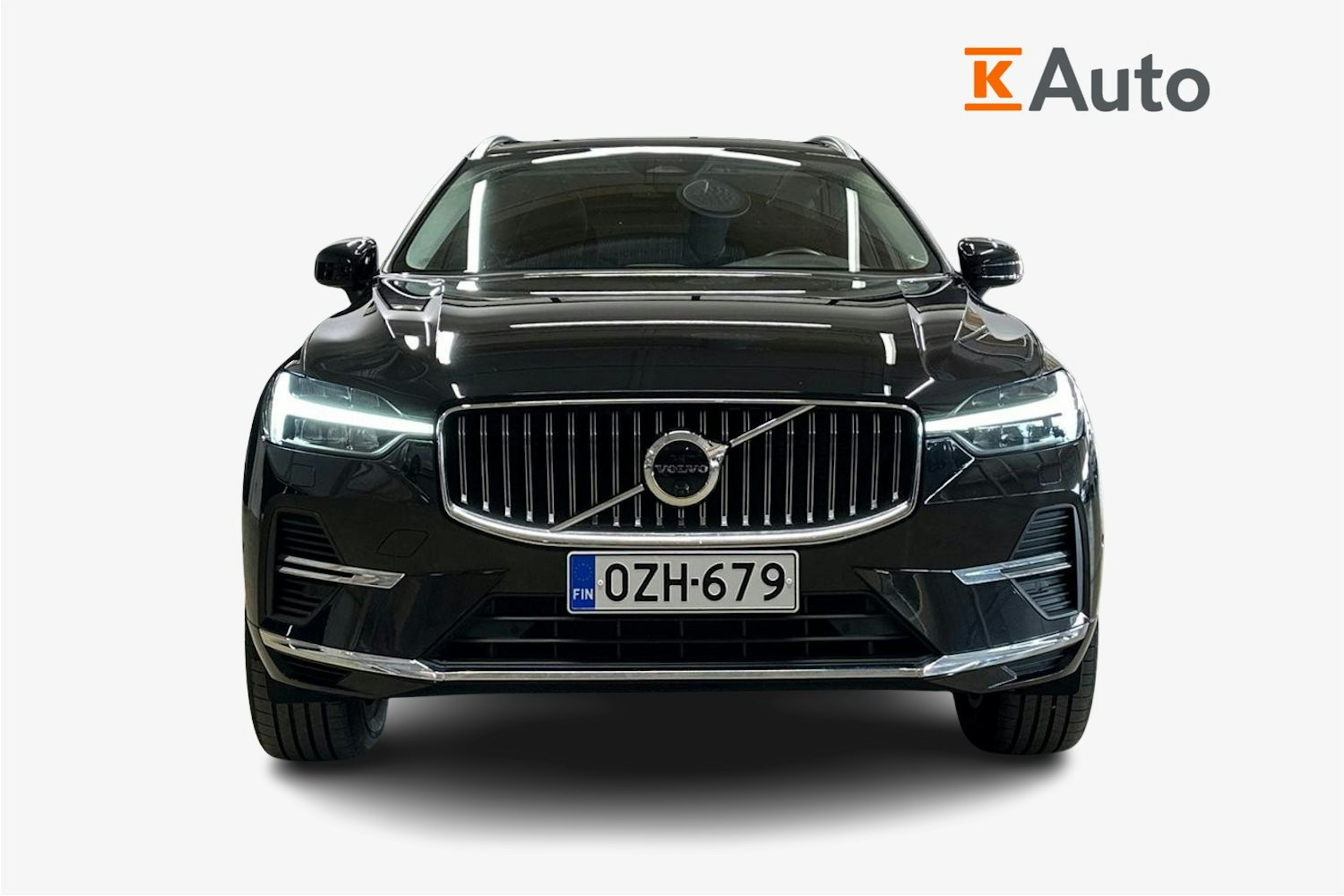 musta Volvo XC60 2022 kuva 5.