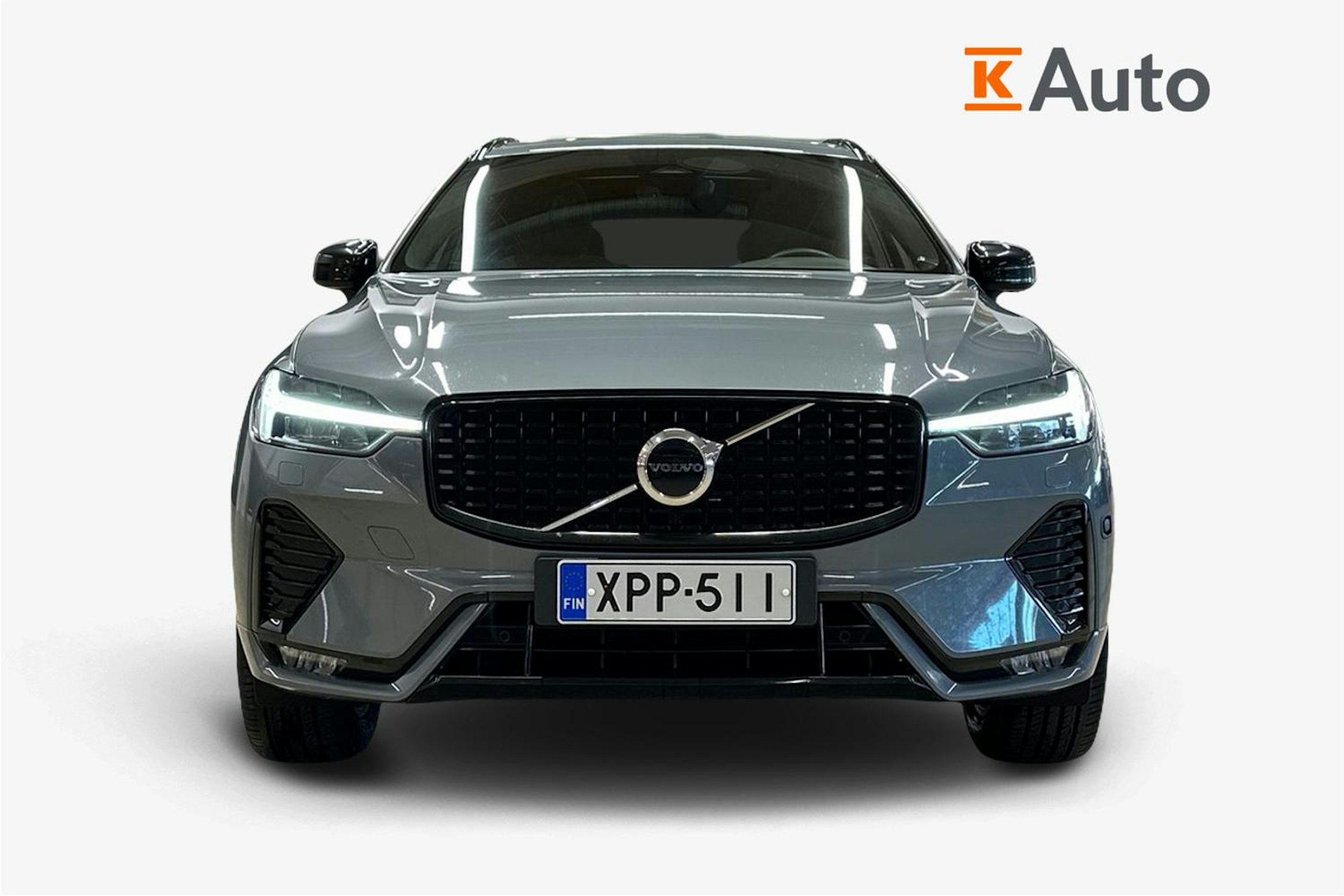 harmaa Volvo XC60 2022 kuva 5.