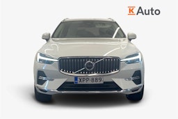 valkoinen Volvo XC60 2022 kuva 5.