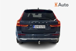 sininen Volvo XC60 2022 kuva 3.