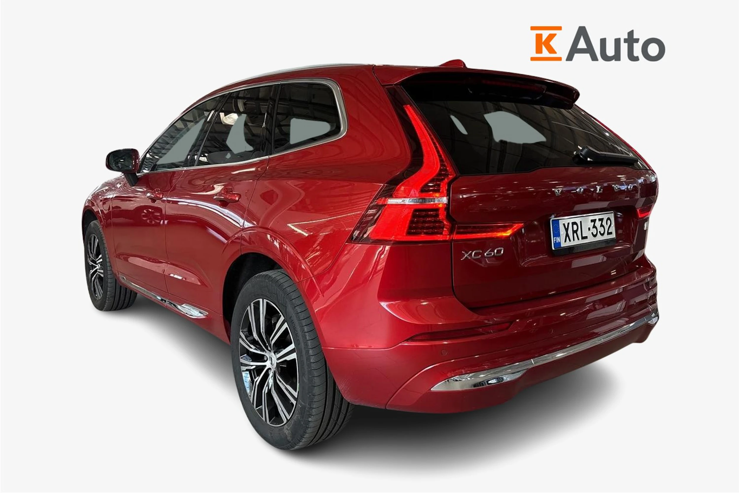 punainen Volvo XC60 2022 kuva 3.