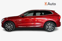 punainen Volvo XC60 2022 kuva 7.