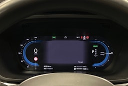 musta Volvo XC60 2022 kuva 21.