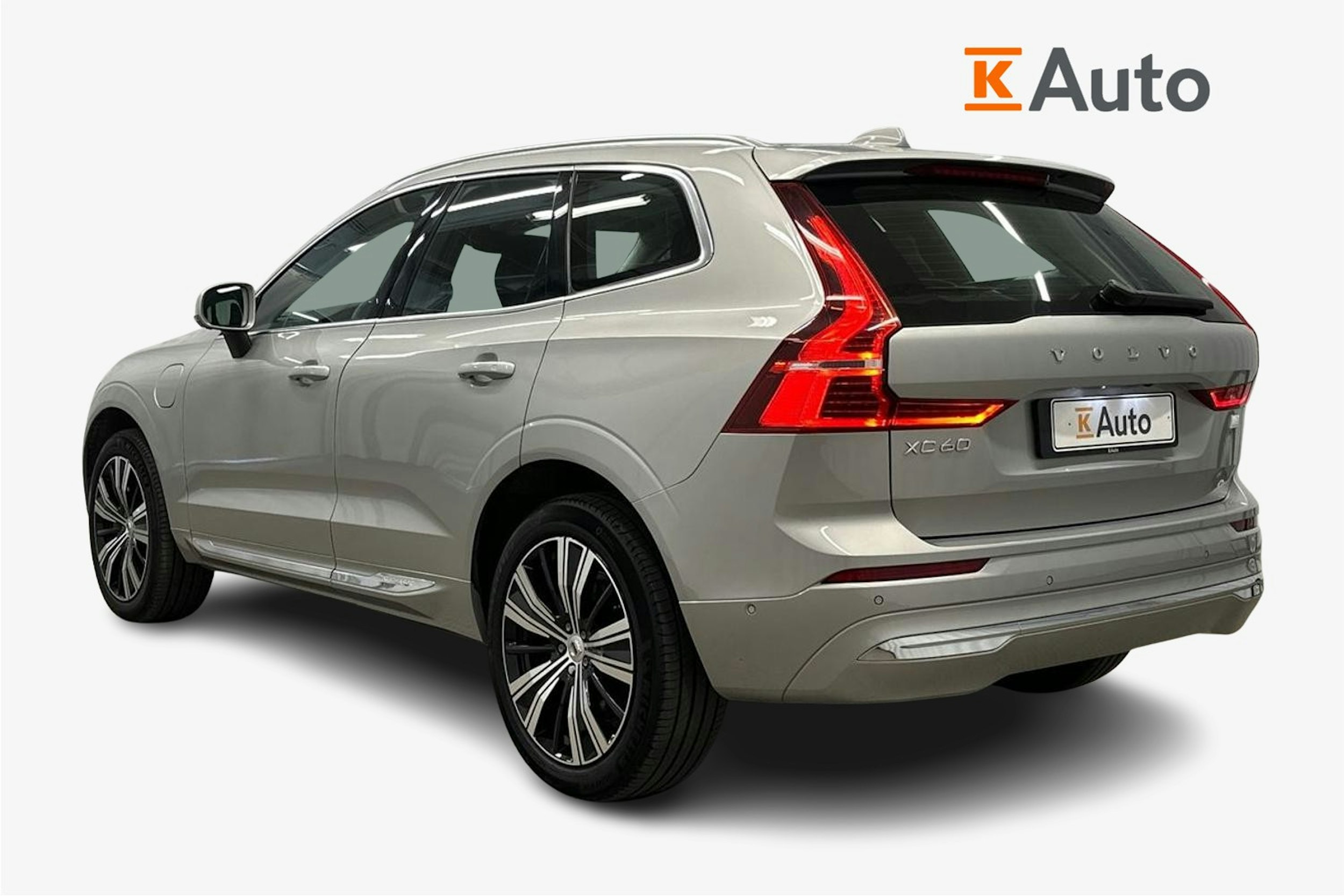 hopea Volvo XC60 2023 kuva 2.
