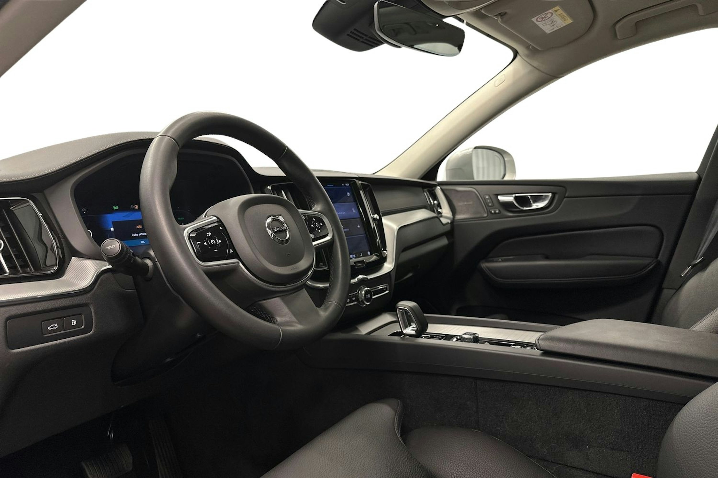 hopea Volvo XC60 2023 kuva 7.