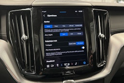 hopea Volvo XC60 2023 kuva 17.