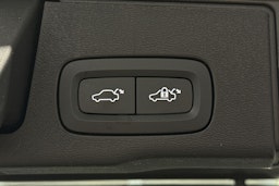 hopea Volvo XC60 2023 kuva 32.
