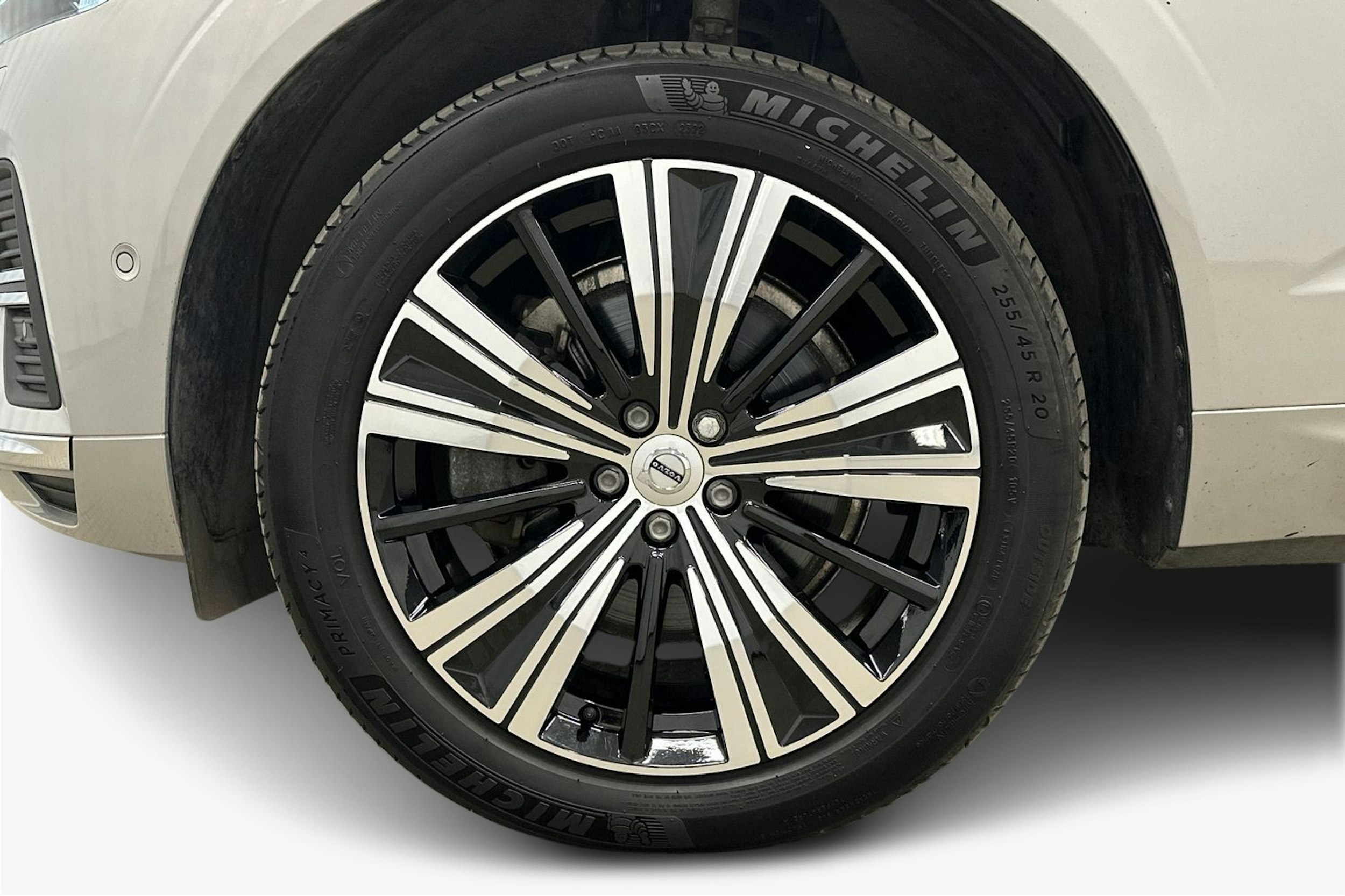 hopea Volvo XC60 2023 kuva 35.