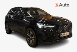 musta Volvo XC60 2023 kuva 1.