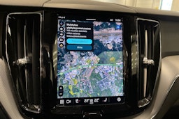 harmaa Volvo XC60 2023 kuva 29.