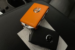 harmaa Volvo XC60 2023 kuva 37.