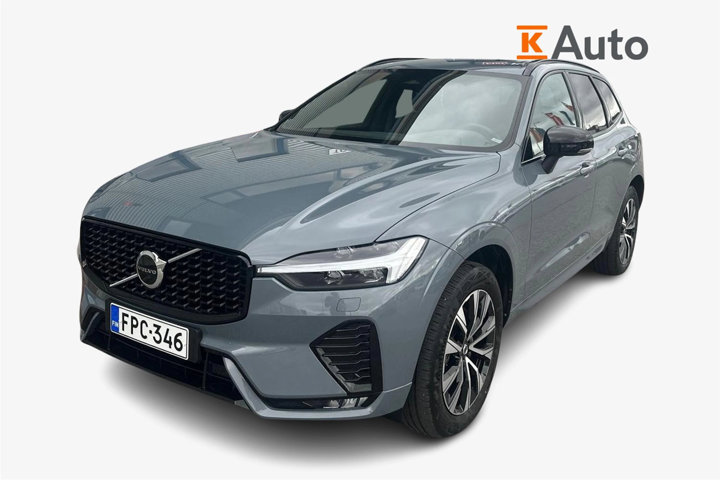 Harmaa Volvo XC60 2023 kuva 1.