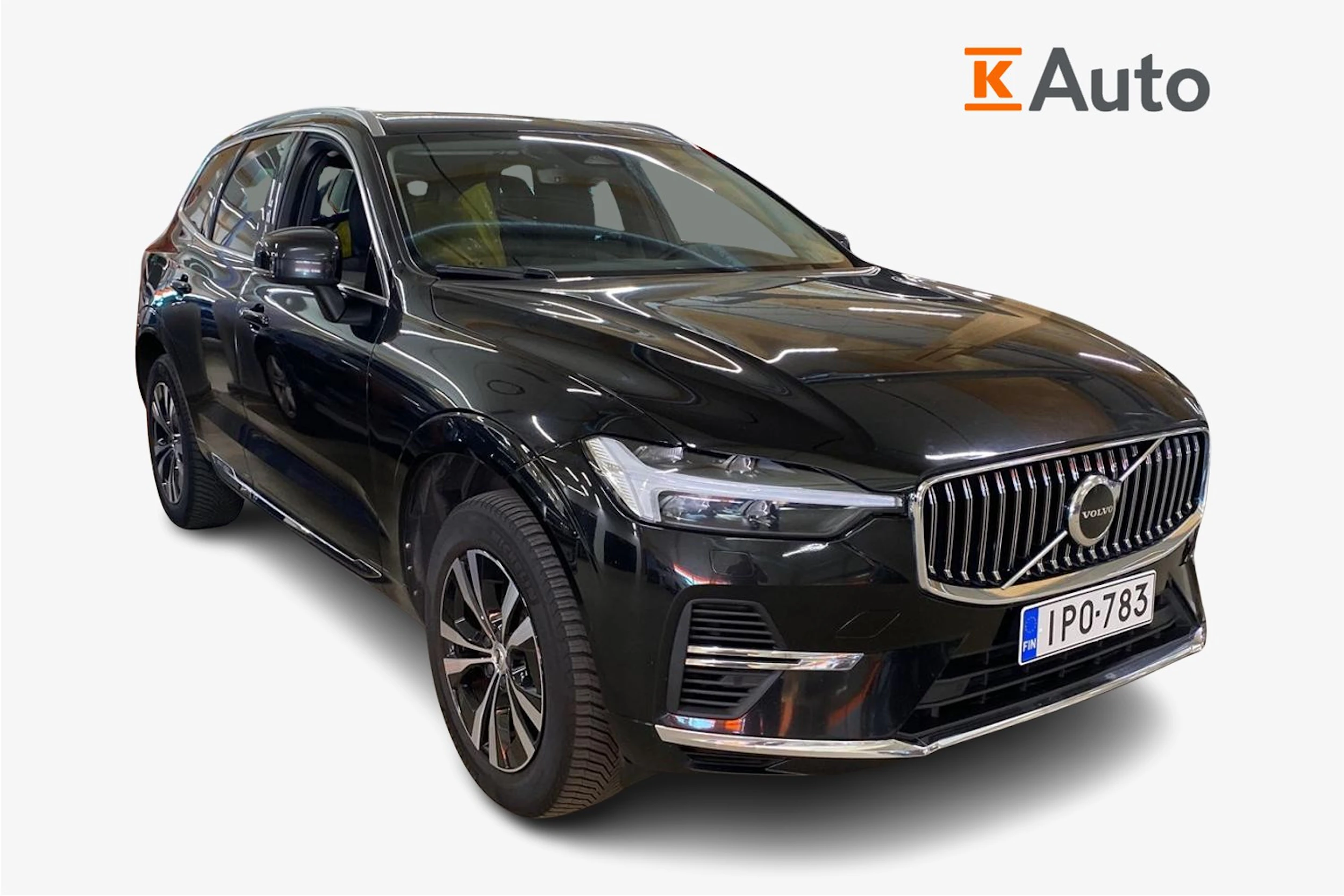 musta Volvo XC60 2023 kuva 1.