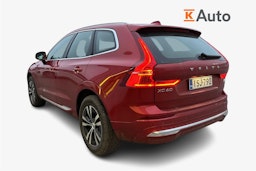 punainen Volvo XC60 2023 kuva 2.