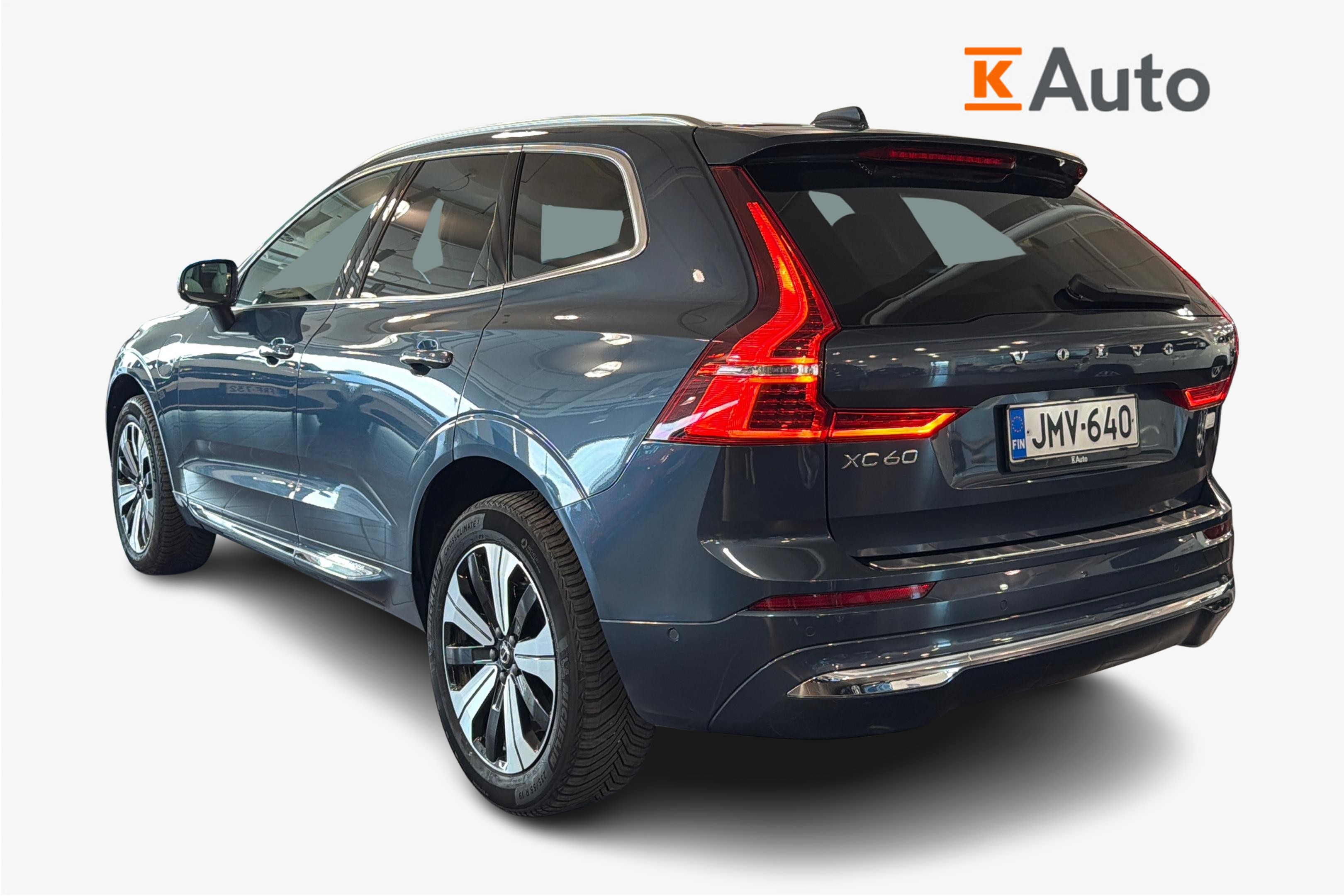 Volvo XC60 2023, photo 2/36