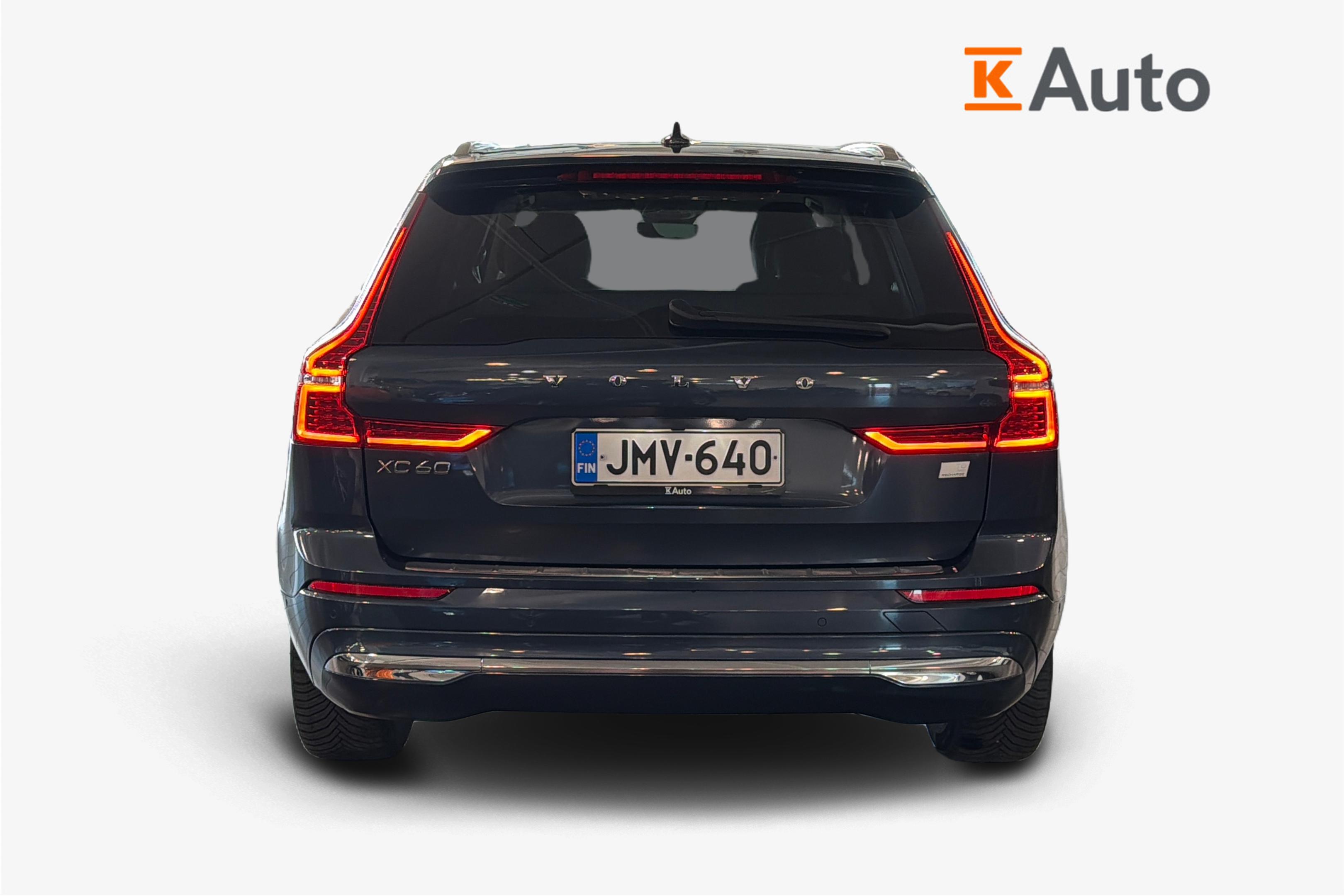 Volvo XC60 2023, photo 3/36