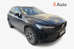 musta Volvo XC60 2023 kuva 1.