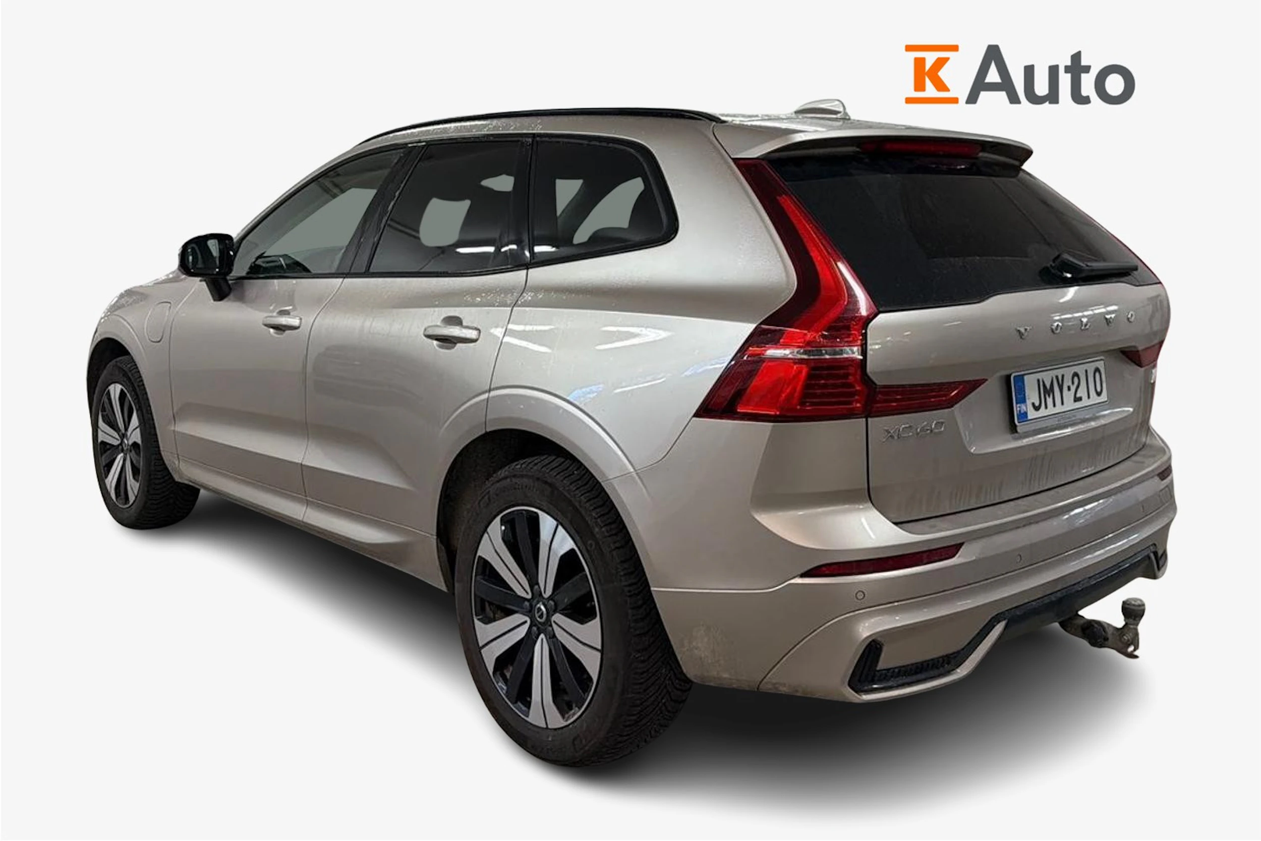 met. ruskea (beige) Volvo XC60 2023 kuva 2.