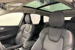 met. ruskea (beige) Volvo XC60 2023 kuva 29.